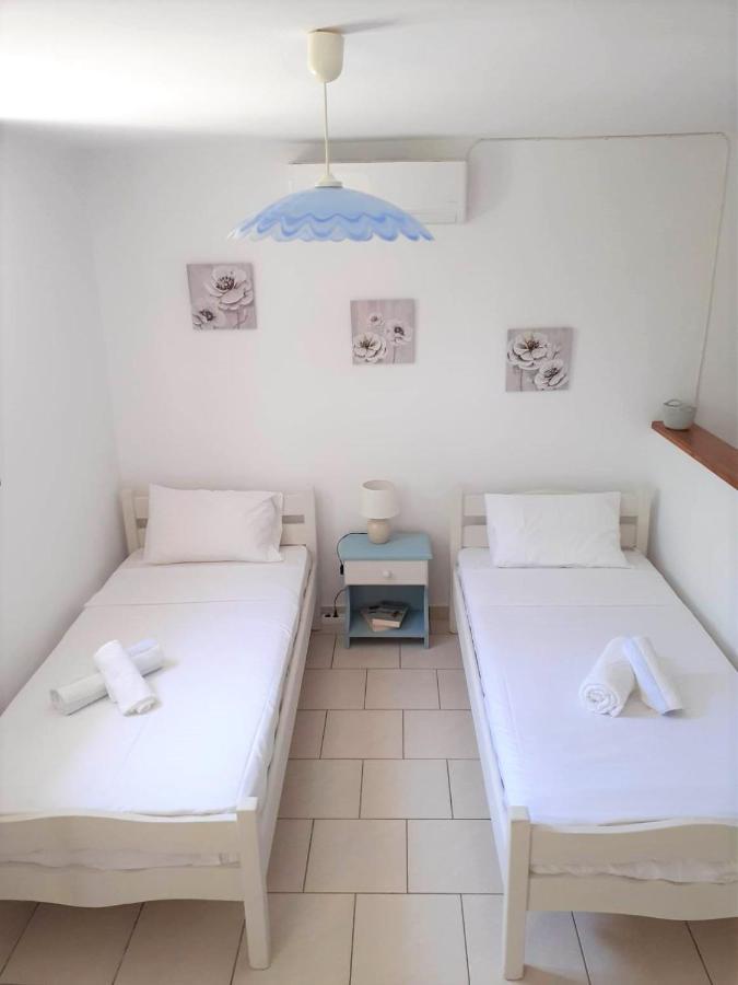 Ratzaklíon Daphnes Apartments מראה חיצוני תמונה