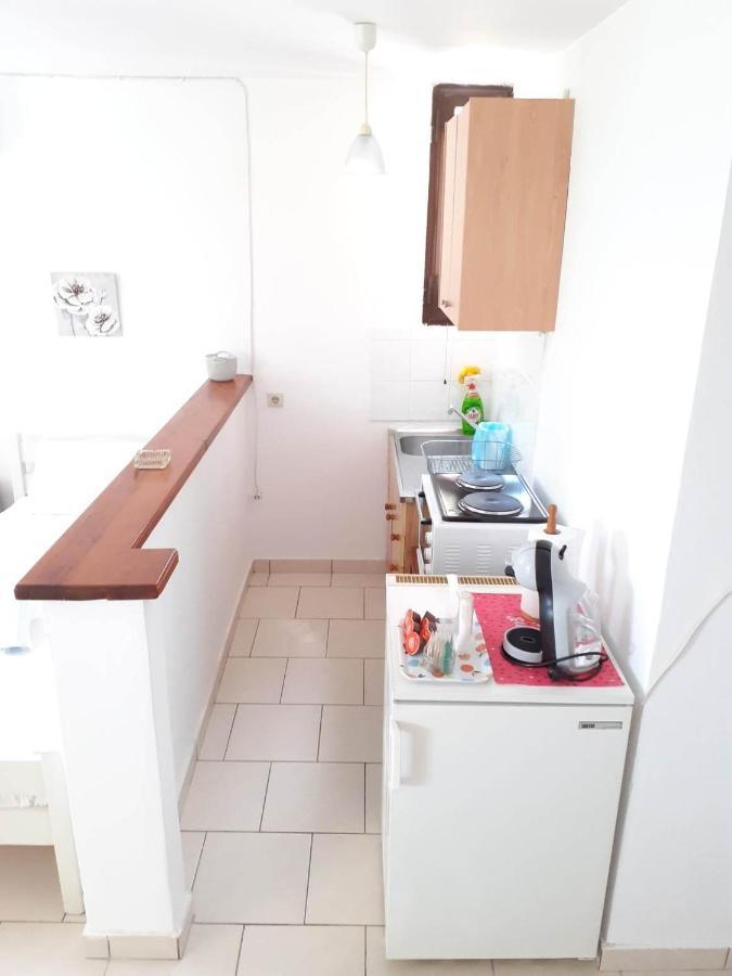 Ratzaklíon Daphnes Apartments מראה חיצוני תמונה